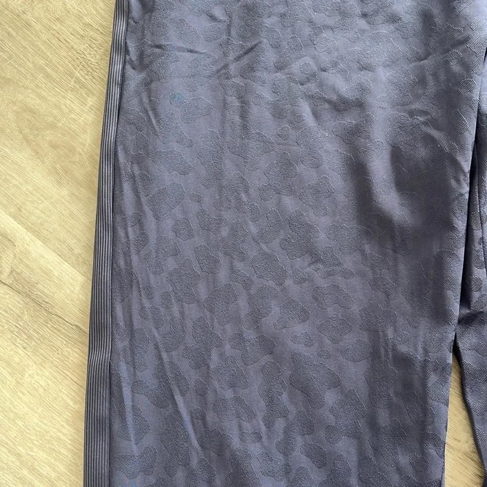 Athleta NWT Brooklyn‎ Textured Jumpsuit Romper Animal Print Athletic Women’s 16 - Picture 5 of 16